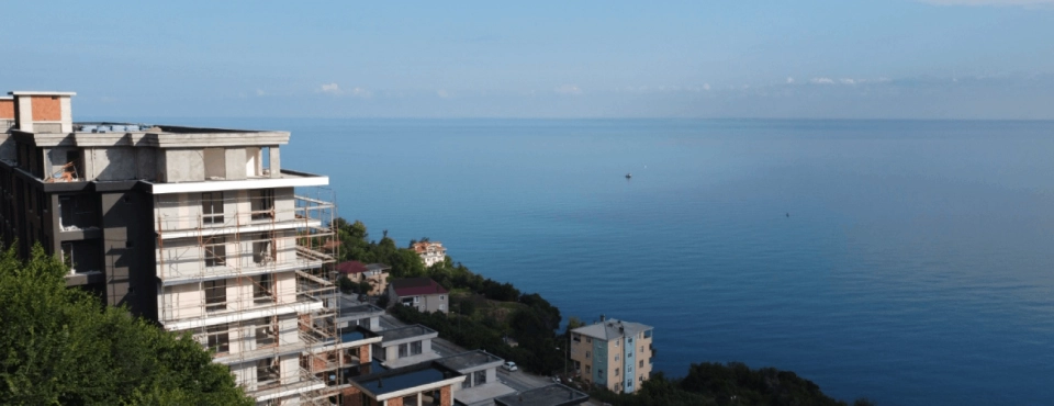 Apartment with a full sea view in Trabzon