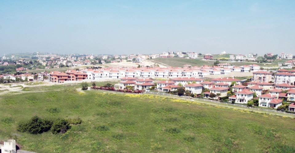 Villa with private beach in Yakuplu