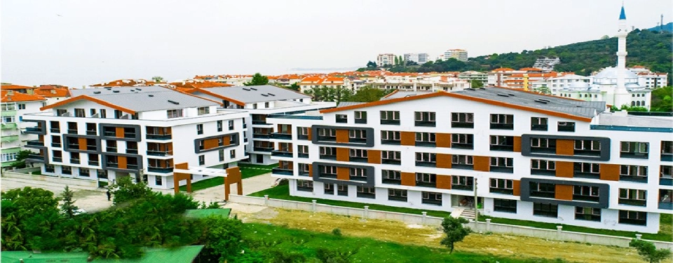 Property with combination of sea and forest views