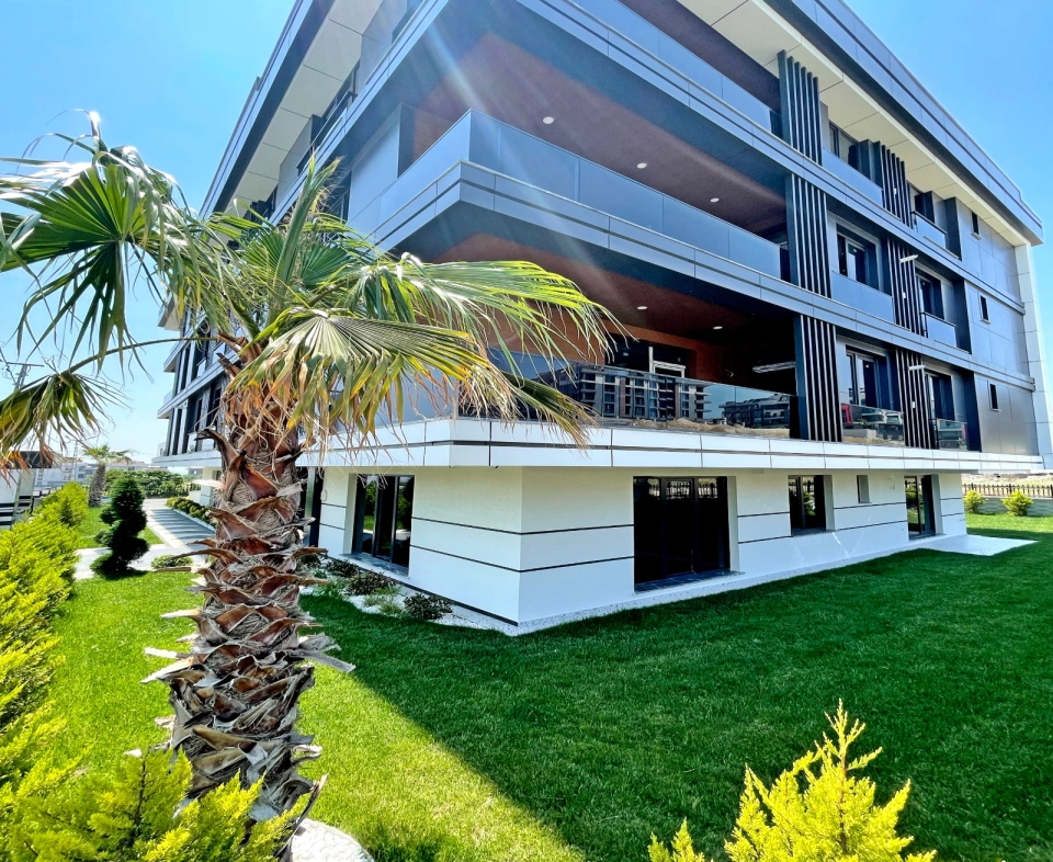 Apartment in the coastal area of Beylikduzu