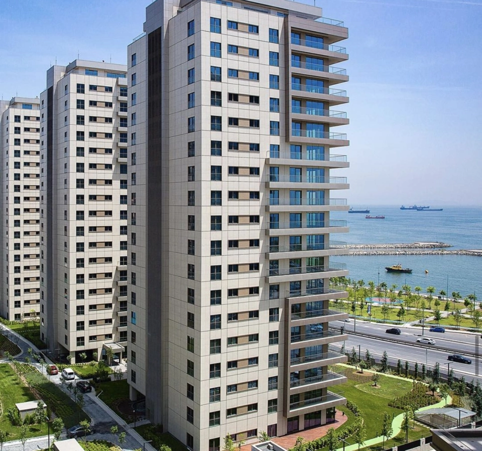 آپارتمان نزدیک به مارینای باکرکوی