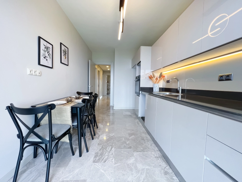 عقار بسعر لا يصدق في مدينة ازميت - صورة 4