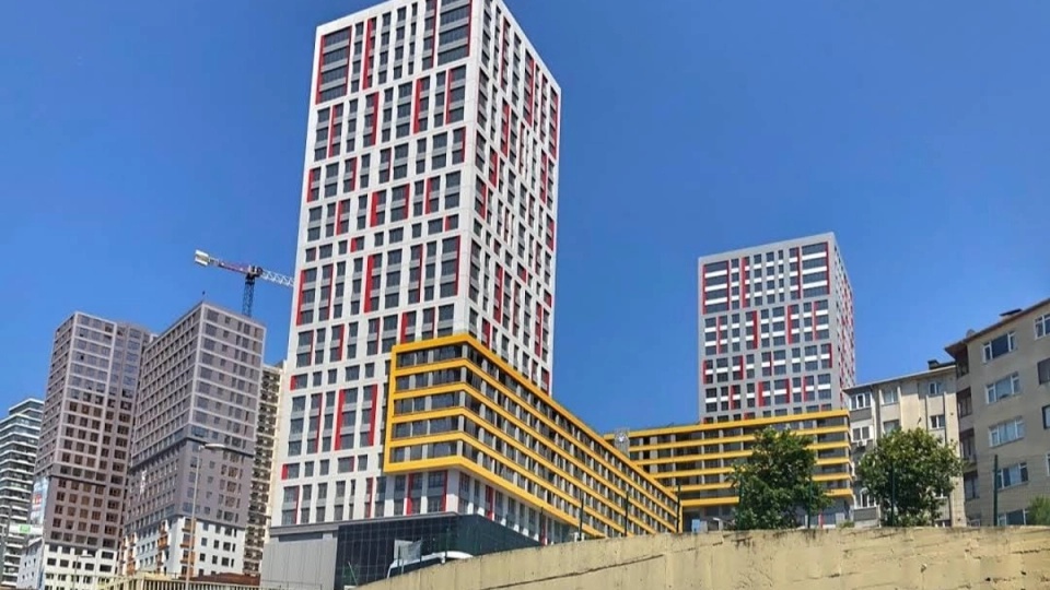 Flats with views of the Marmara Sea, the city and the camlica - Image 2