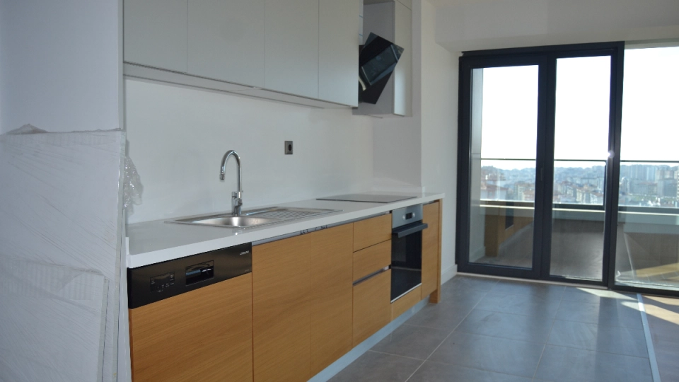 Deniz Kenarında, Metrobüs ve Otoyol Yakınında Yaşayın: Hemen Alabileceğiniz Bir Ev! - Görsel 5