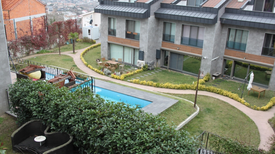 Luxury Boutique Villas in the Heart of Zekeriyaköy, Close to Nature and City Center - Image 2