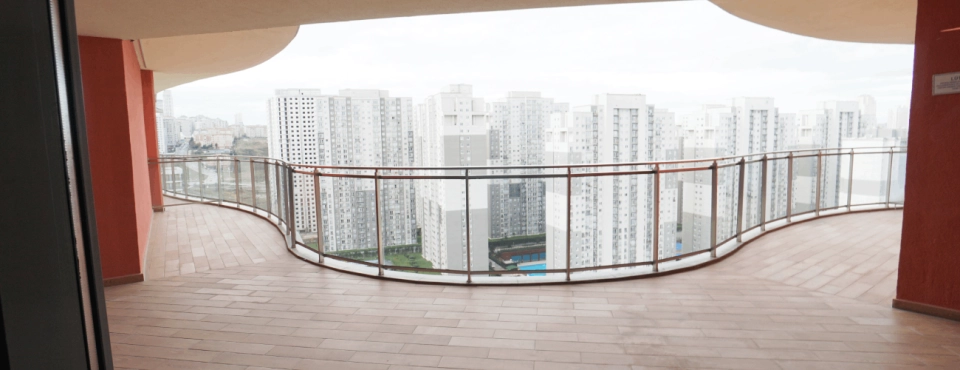 Apartment  with all amenities in esenyurt area - Image 2